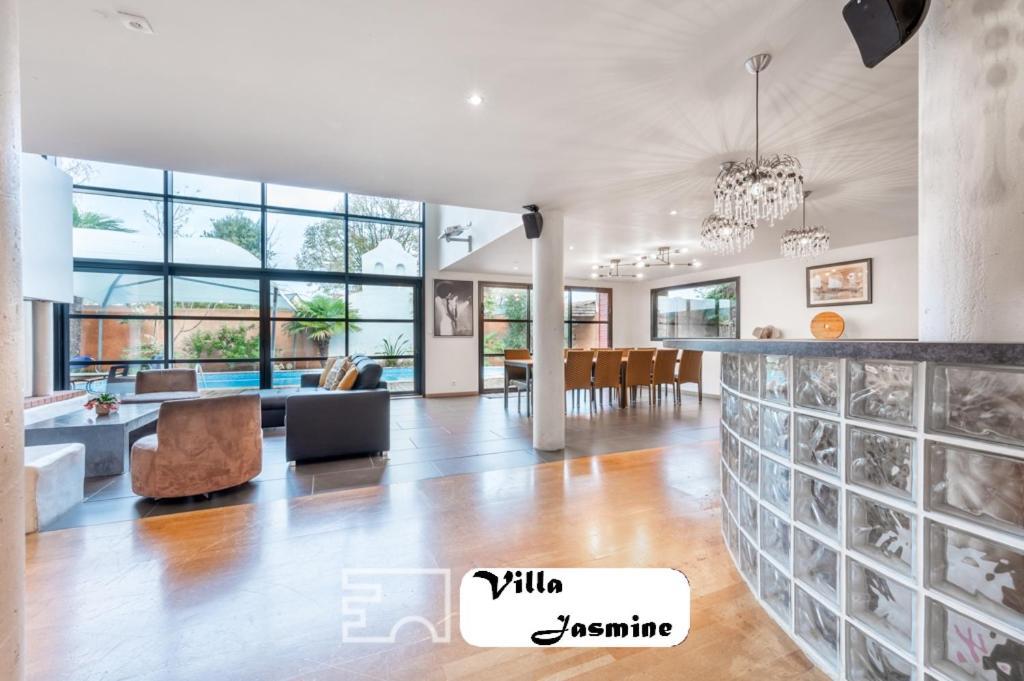 Somptueuse Villa Jasmine Saint-Méen-le-Grand 外观 照片